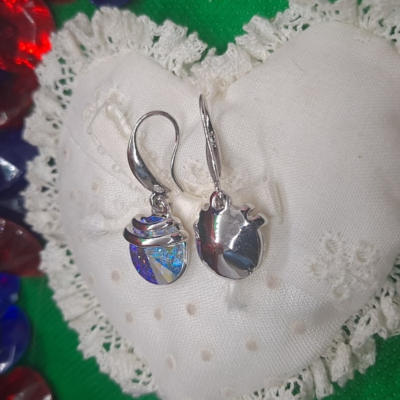 COPY - Beautiful Cellular Spring Drop Crystal Earrings - Picture 5 of 5